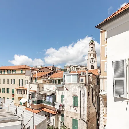 H11 Maison Bleu Centro - Ariston Apartment