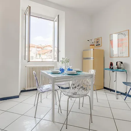 H11 Maison Bleu Centro - Ariston *