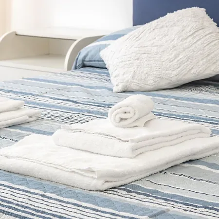 H11 Maison Bleu Centro - Ariston Apartment