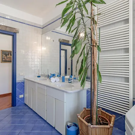 Apartment H11 Maison Bleu Centro - Ariston Sanremo