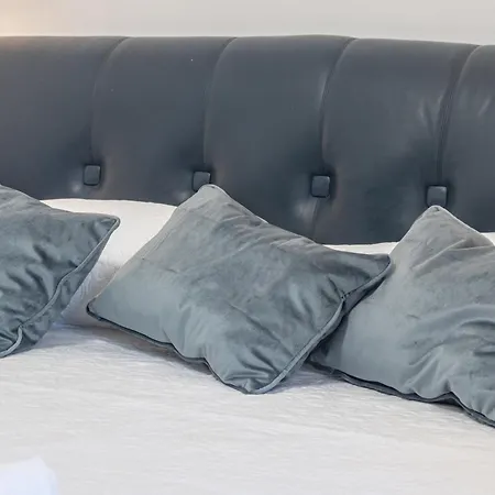 H11 Maison Bleu Centro - Ariston 圣雷默