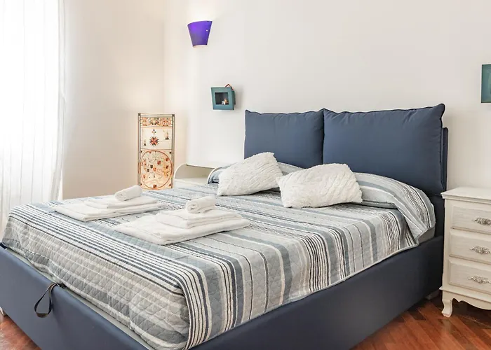 H11 Maison Bleu Centro - Ariston Apartmán *